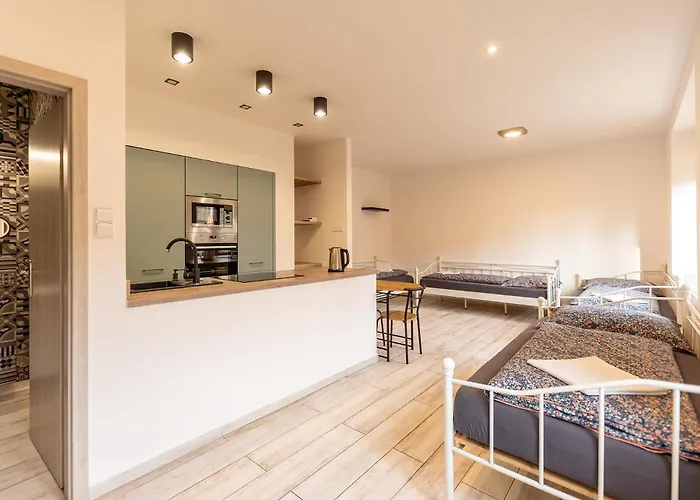 Lägenhet Apartmany Holiday