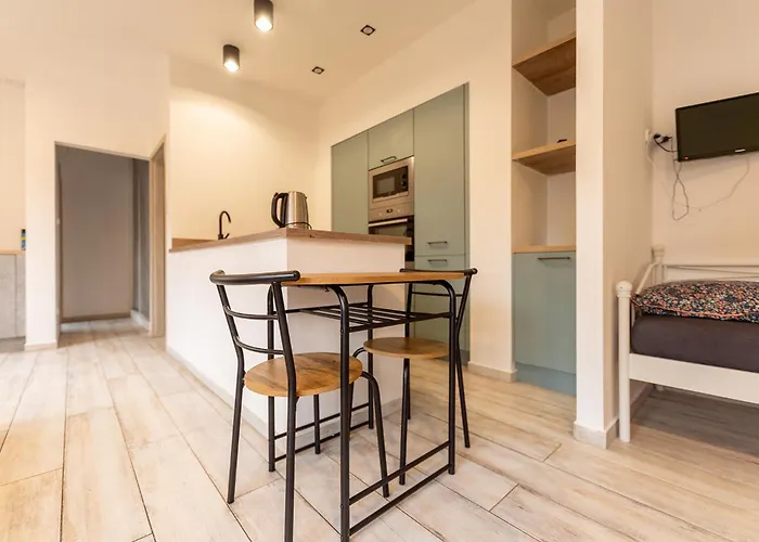 Appartement Apartmany Holiday *