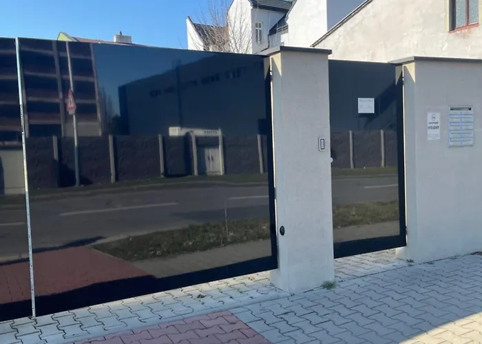 Apartmany Holiday Apartment